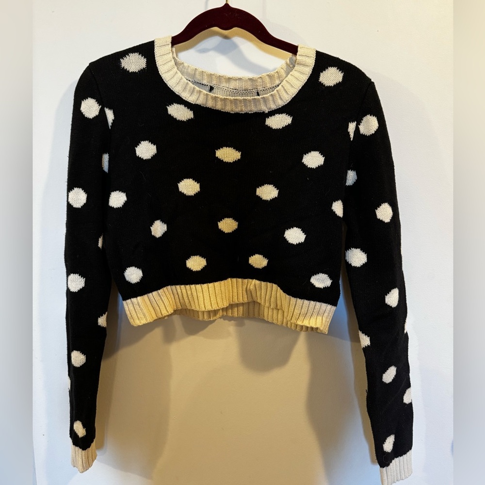 Cropped sweater - Picture 2 of 2